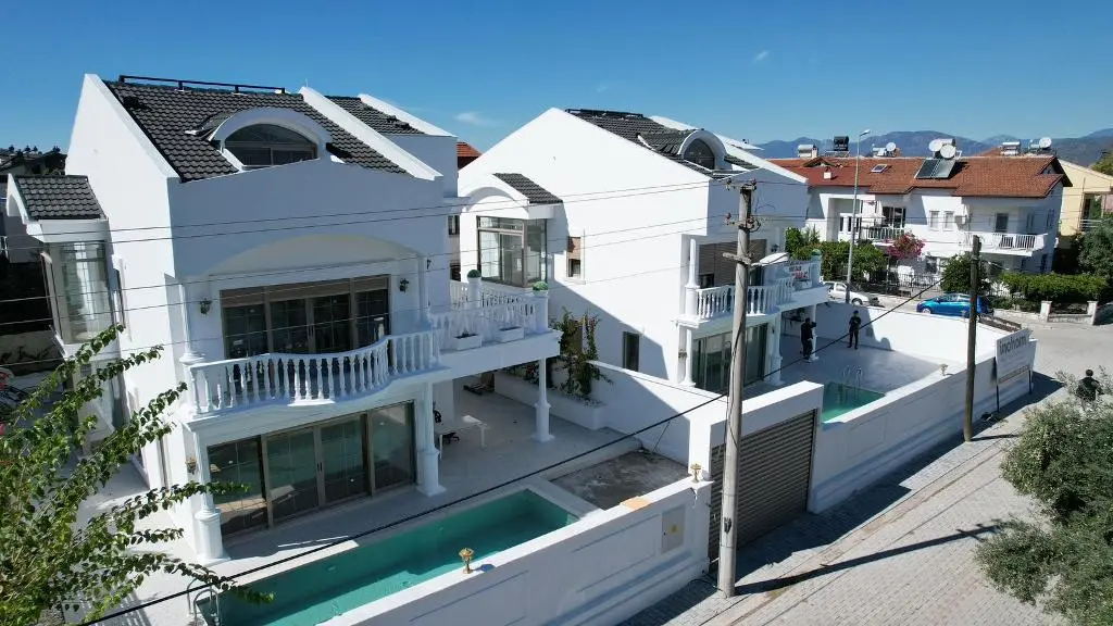 Villa in Babatasi